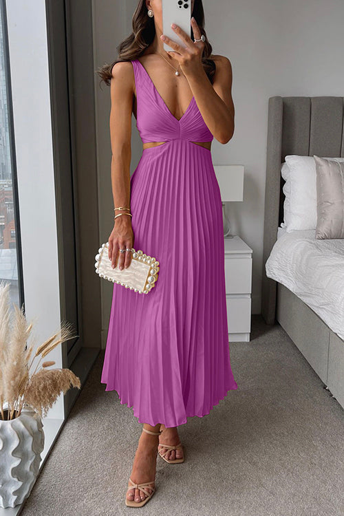 Gabrielle | Pleated Maxi Dress